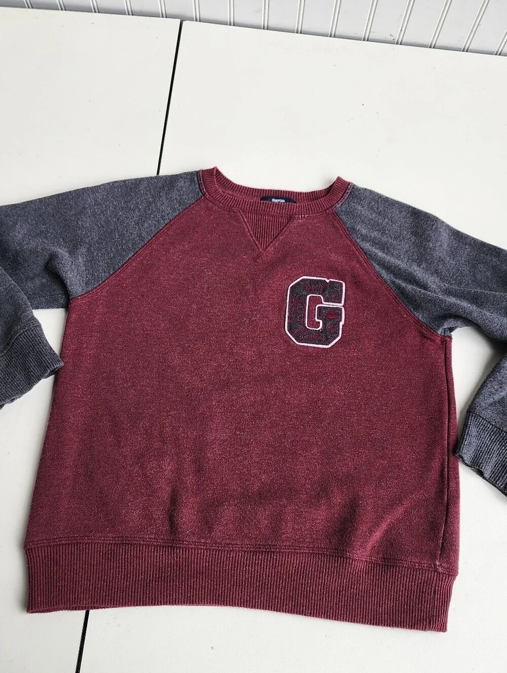 Lot Of 4 Boys Long Sleeve Shirts Gap Wrangler Tee Sweatshirt Hooded M (8-9)